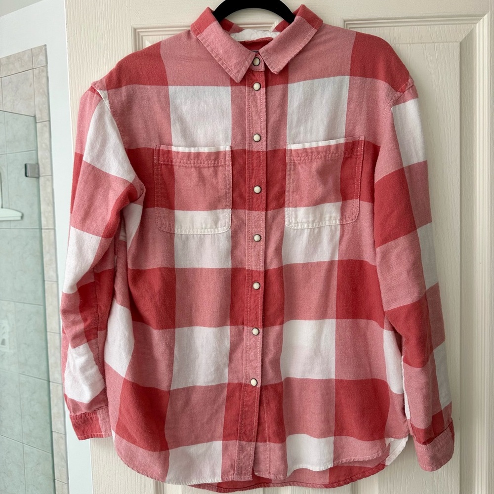 Women’s American Eagle flannel shirt size S